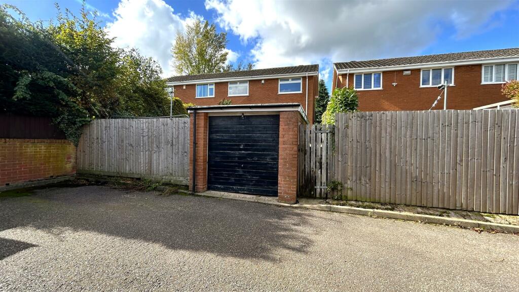 Additional property image - Alderney Gardens, Kings Norton, Birmingham