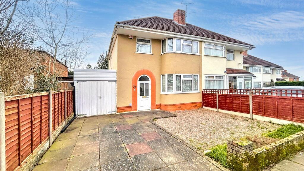 Main image of property: Lindsworth Approach, Kings Norton, Birmingham