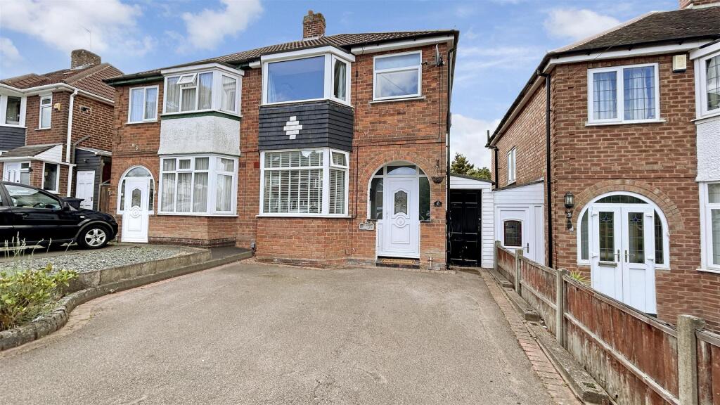 Main image of property: Peplins Way, Kings Norton, Birmingham