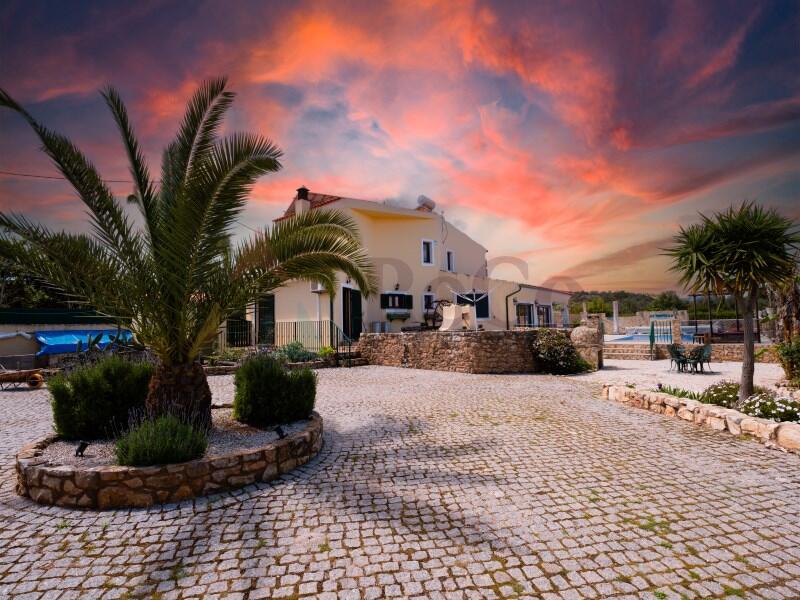Main image of property: Algarve, Paderne