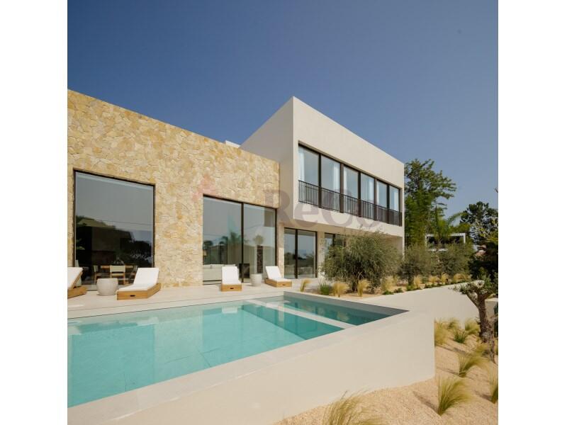 Main image of property: Algarve, Almancil