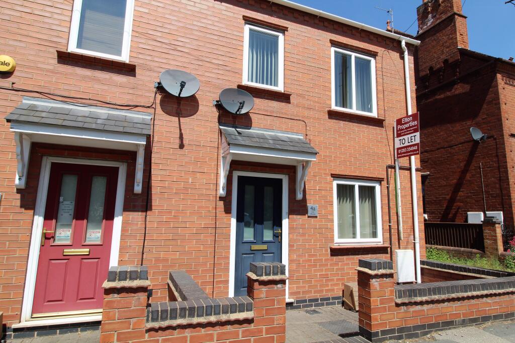 Main image of property: 4a High Street, Swadlincote