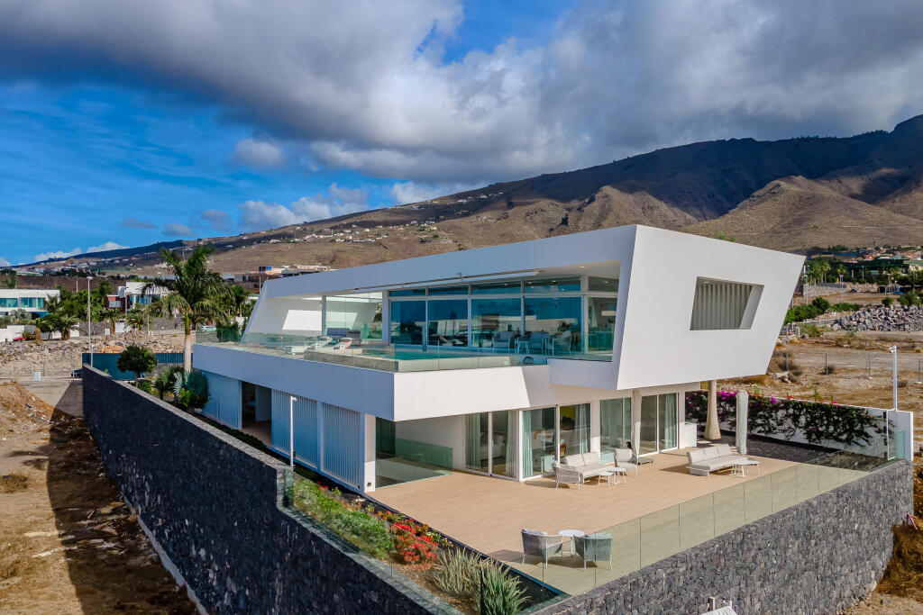 Main image of property: Canary Islands, Tenerife, La Caleta