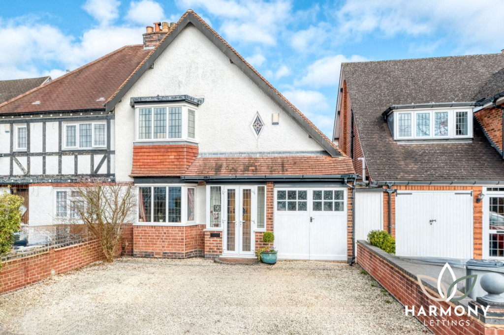 Main image of property: Bills Lane, Shirley, Solihull, B90 2PF