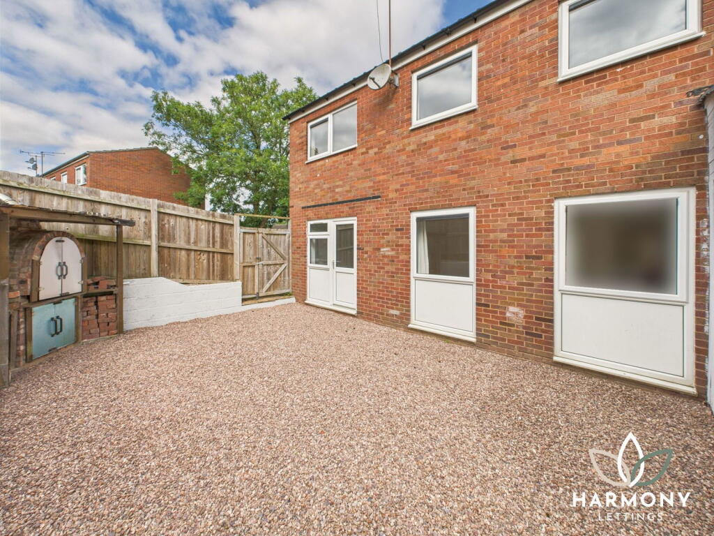 Main image of property: Martley Close, Redditch, B98 7TJ