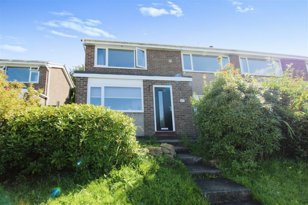 3 bedroom semidetached house for sale in Western Avenue, Prudhoe, NE42