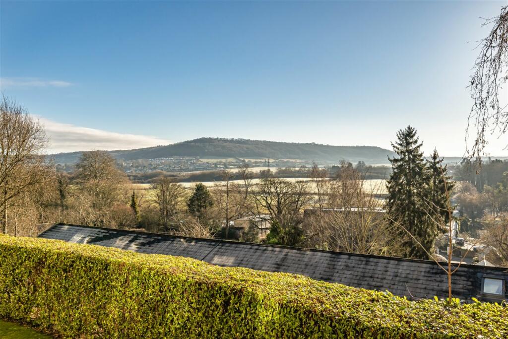 3 bedroom apartment for sale in Batheaston, Bath, BA1