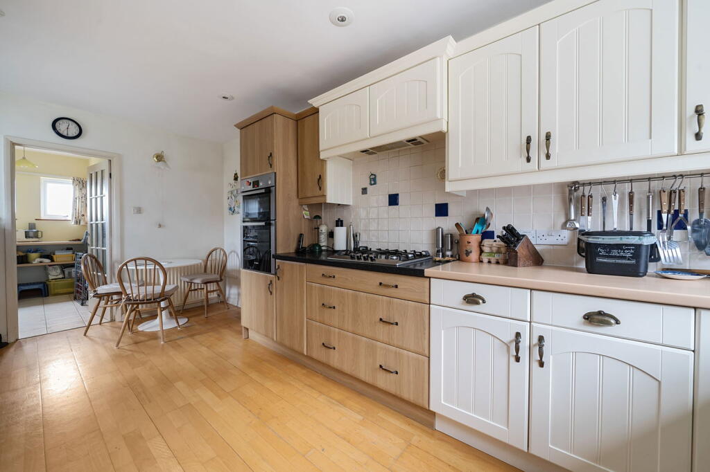 Additional property image - Ostlings Lane, Bathford