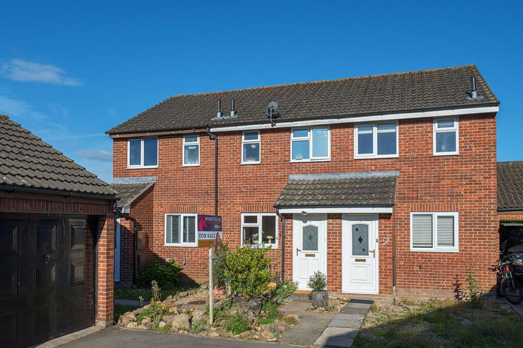 Main image of property: Spencer Close