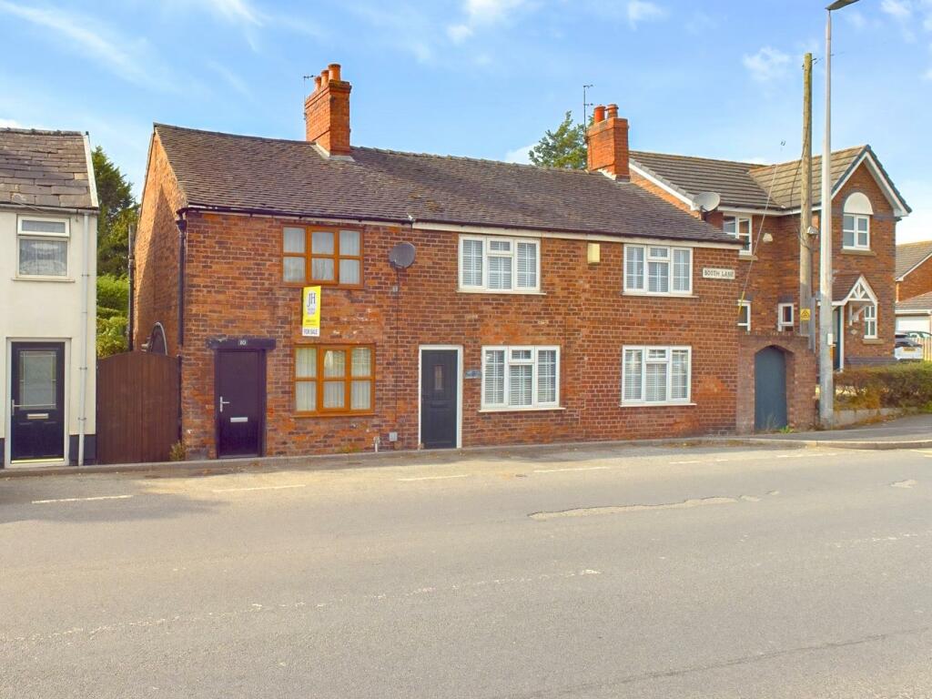 2 bedroom semidetached house for sale in Booth Lane, Middlewich