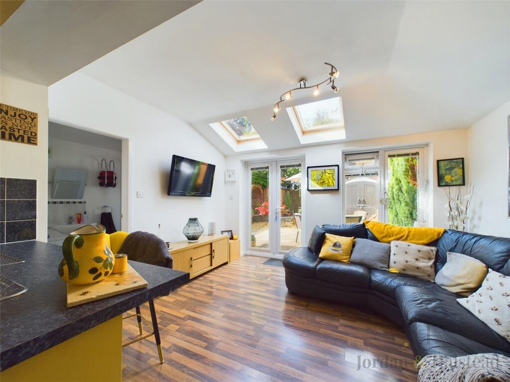 Additional property image - Ryecroft Close, Middlewich, Cheshire, CW10