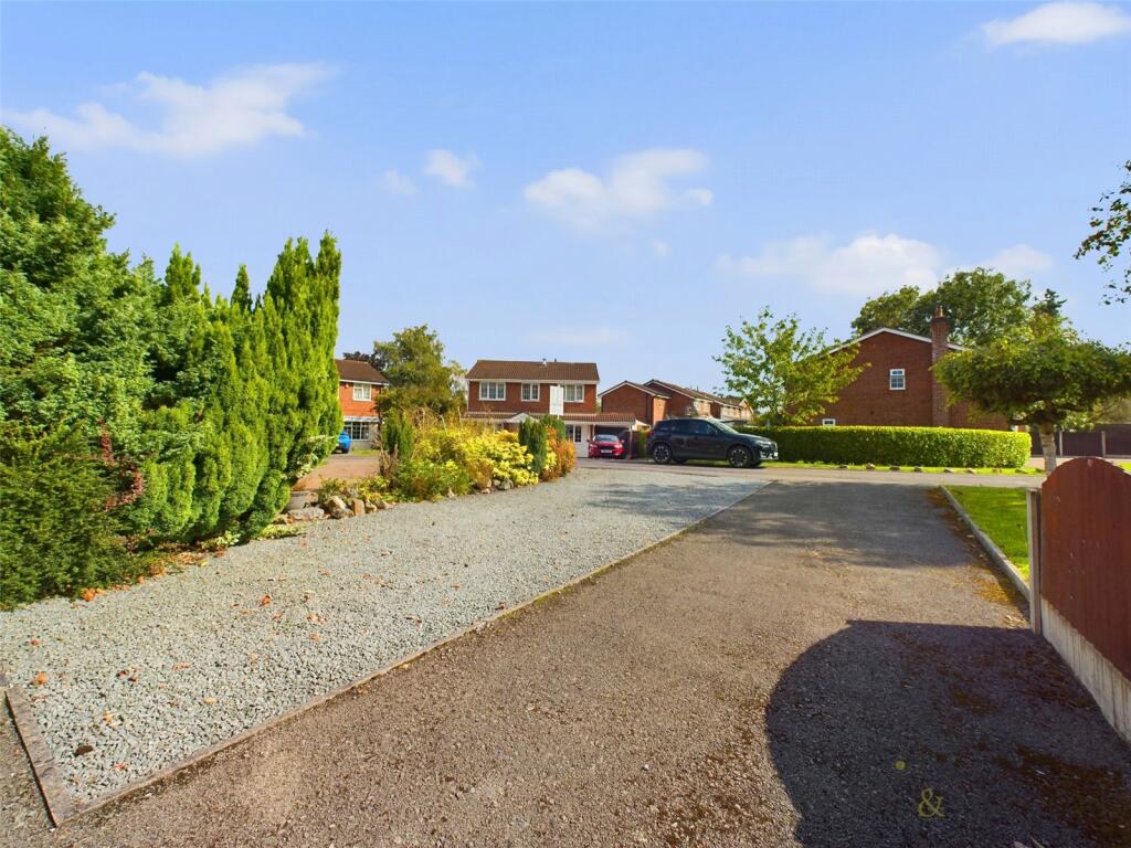 Additional property image - Ryecroft Close, Middlewich, Cheshire, CW10