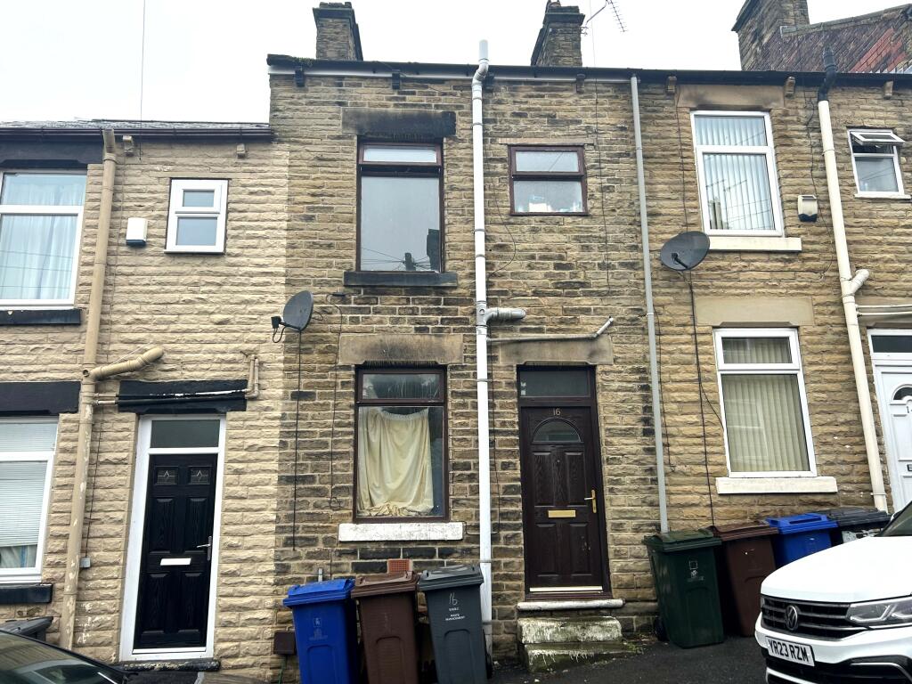2 bedroom terraced house for sale in 16 St. Marys Road, Darfield