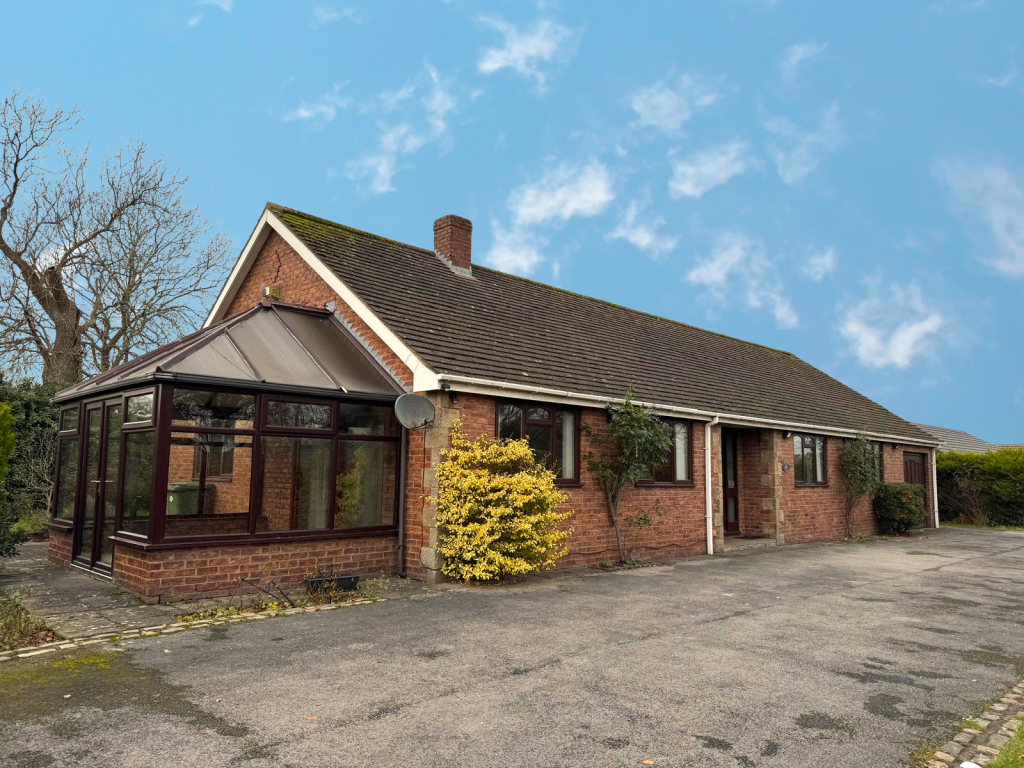 Main image of property: Moor View, 5 Water Meadow Lane, Chesterfield S41 8XP