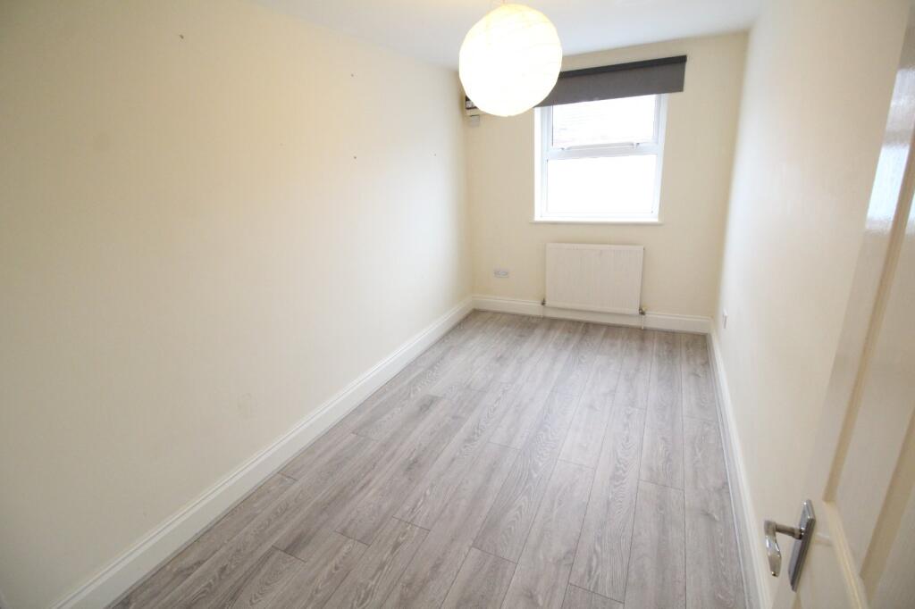 Additional property image - Elmdene Road, Kenilworth, Warwickshire, CV8