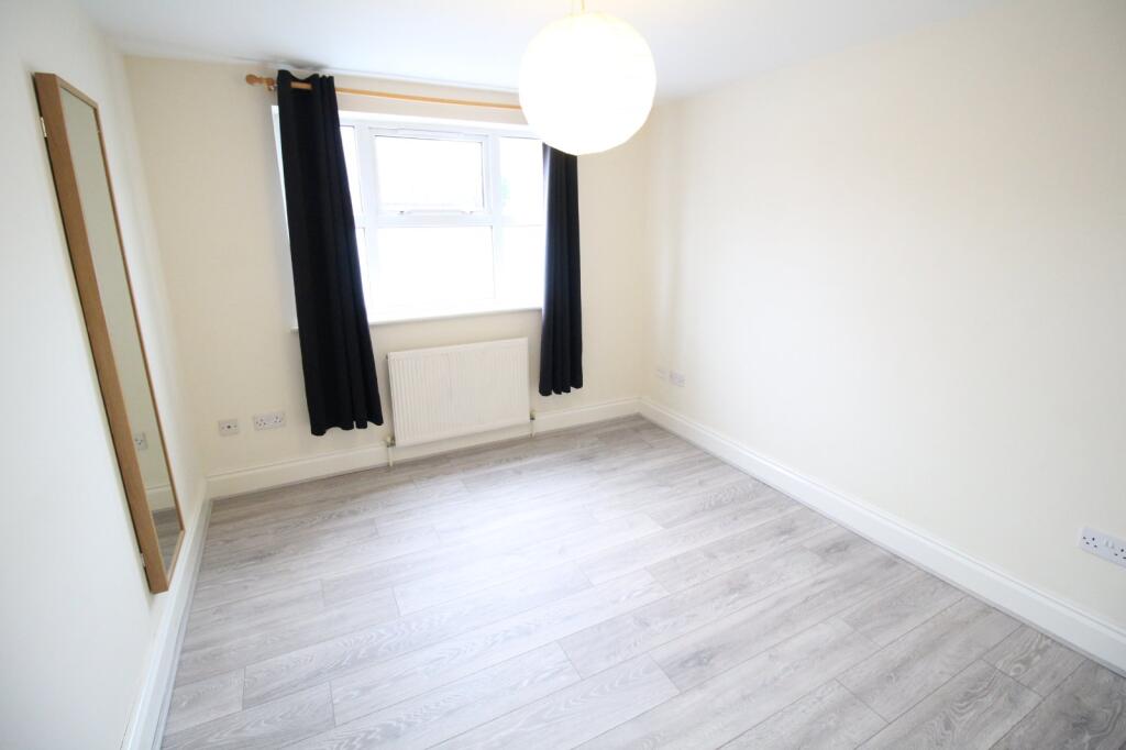 Additional property image - Elmdene Road, Kenilworth, Warwickshire, CV8