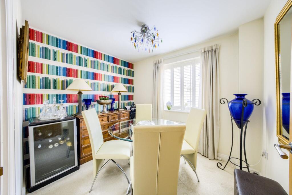 Additional property image - Laneham Place, Kenilworth, Warwickshire, CV8