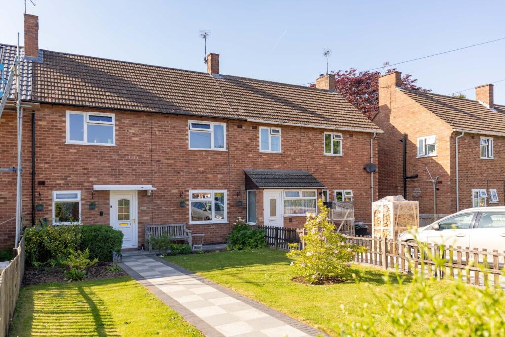 Main image of property: Lancaster Place, Kenilworth, Warwickshire, CV8