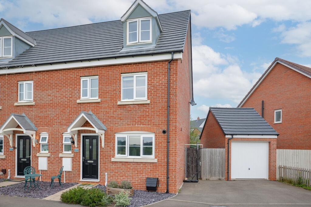 Main image of property: Antrobus Gardens, Bishops Tachbrook, Leamington Spa, Warwickshire, CV33