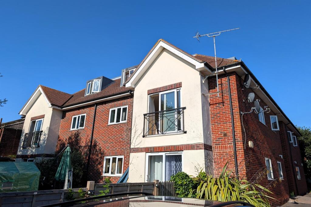 Main image of property: Arthur Road, SO15