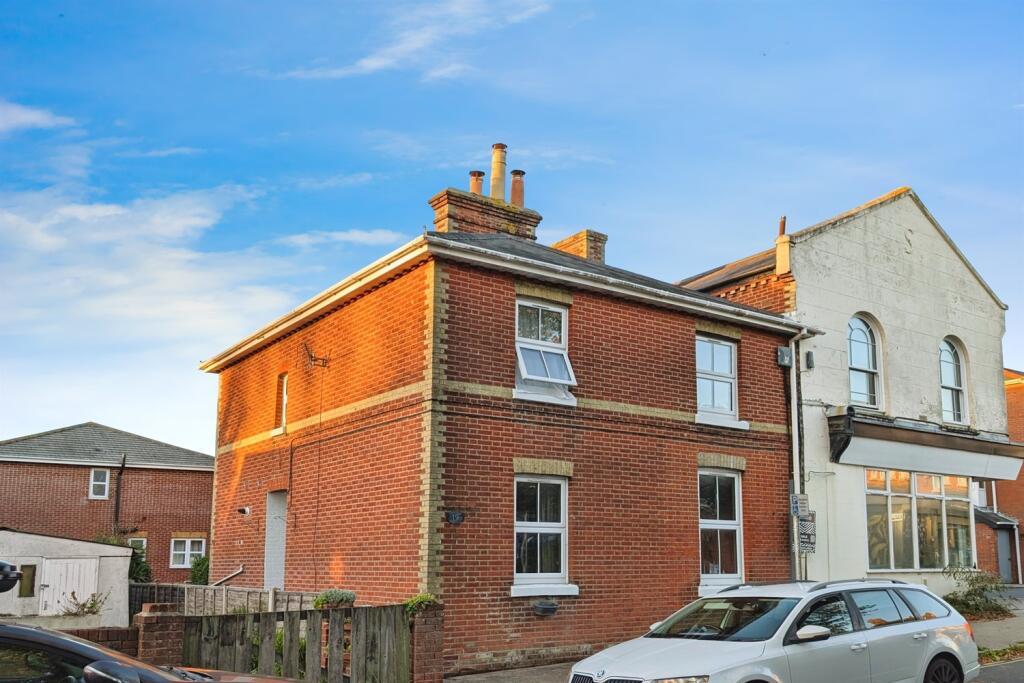 Main image of property: Station Road, Netley Abbey, SO31