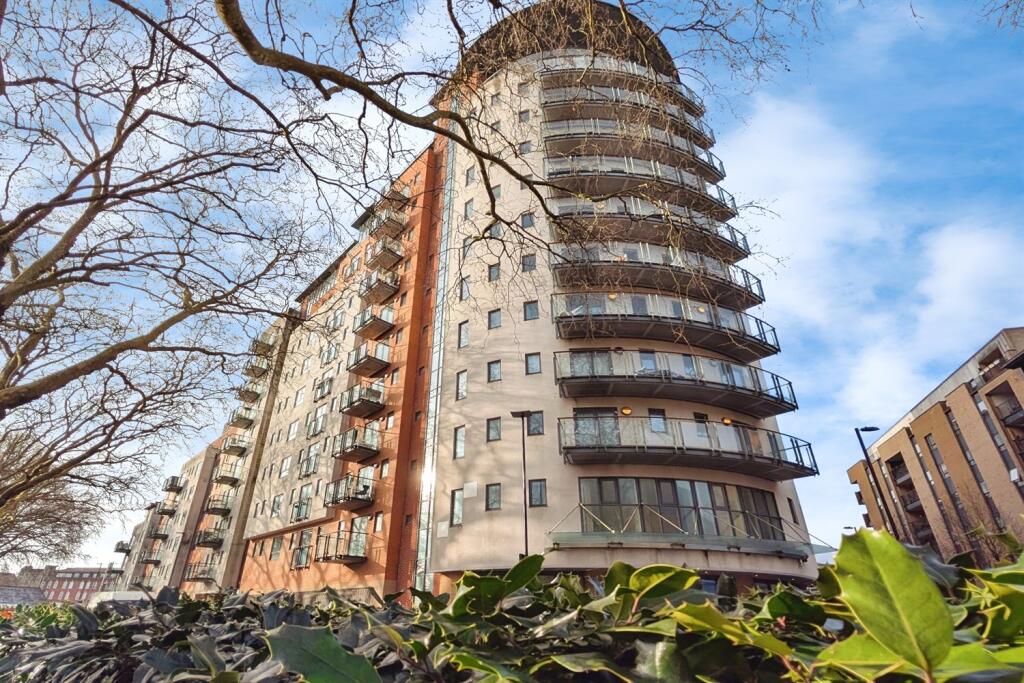 Main image of property: Oceana Boulevard, Southampton, SO14