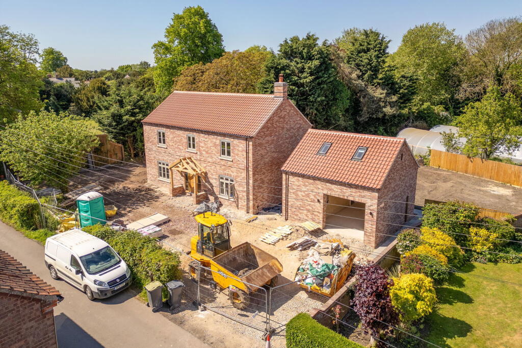 Main image of property: Wath Cottage, Bassingham, Lincoln, LN5 9EZ