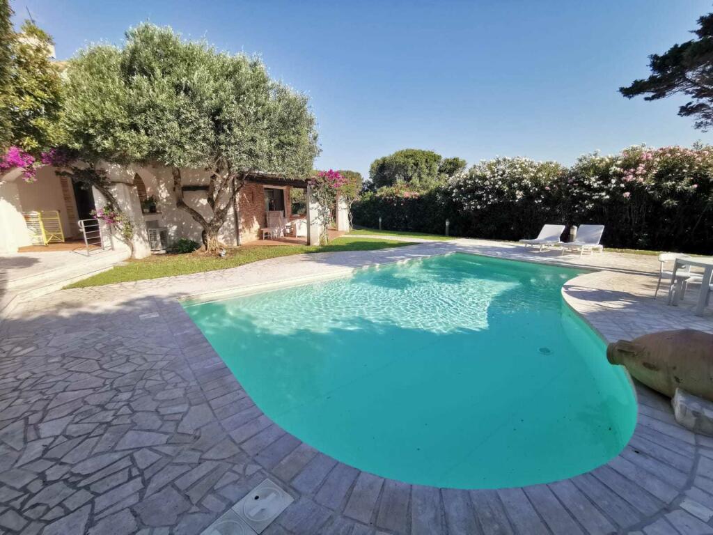 Villa for sale in Sardinia, Sassari...