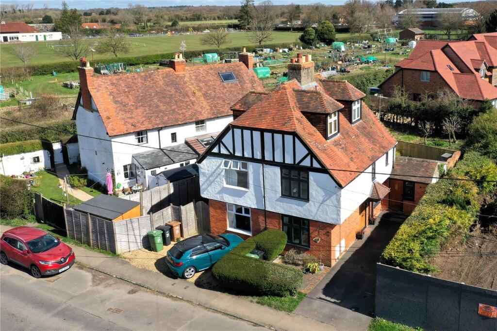 Main image of property: Whitehouse Road, Woodcote, Reading, Oxfordshire, RG8