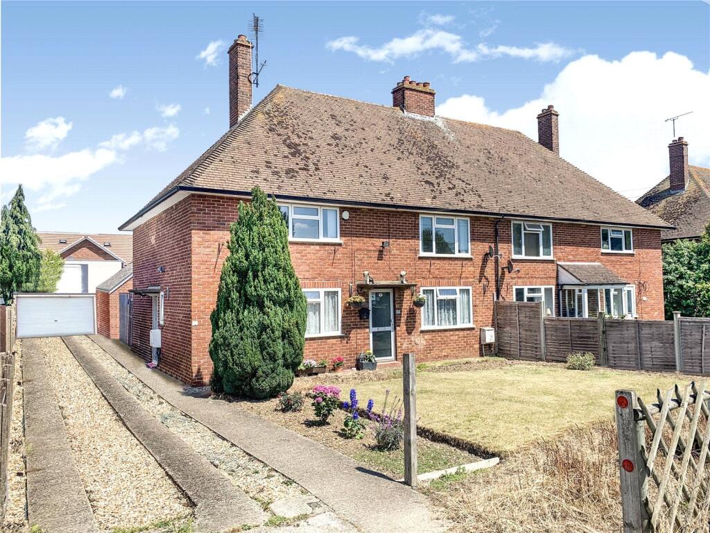 Main image of property: Englefield Road, Theale, Reading, Berkshire, RG7