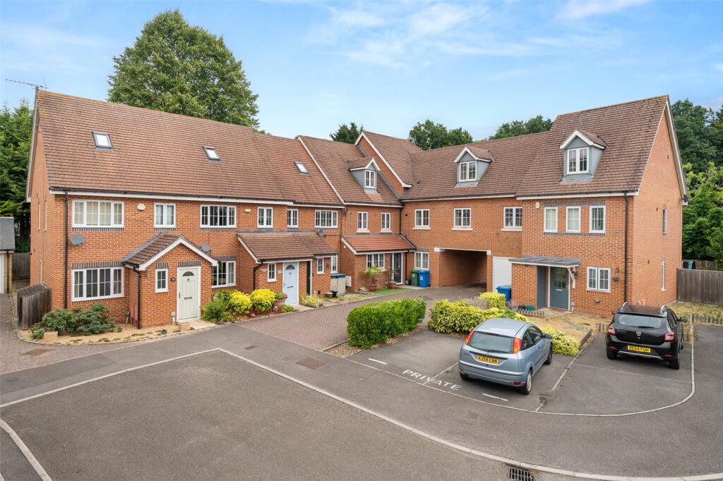 Main image of property: Alford Close, Sandhurst, Berkshire, GU47