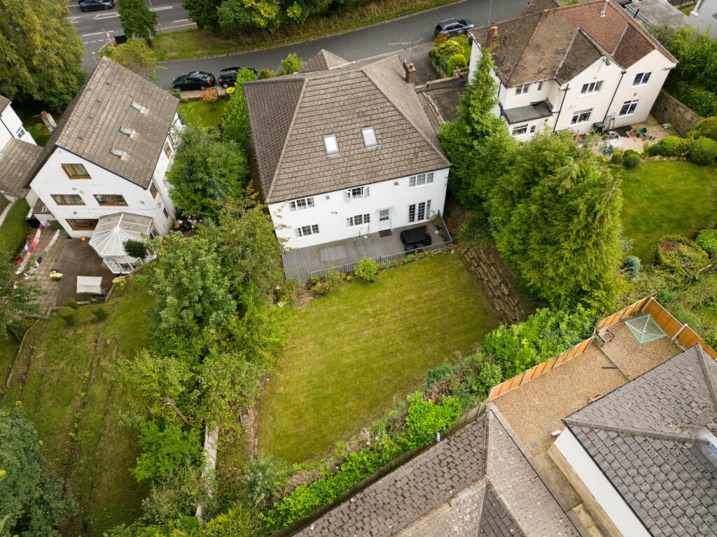 Additional property image - Grange Park Drive, Bingley, BD16 1NJ