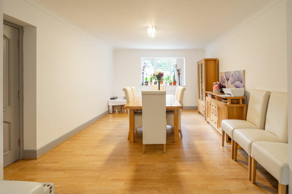 Additional property image - Grange Park Drive, Bingley, BD16 1NJ