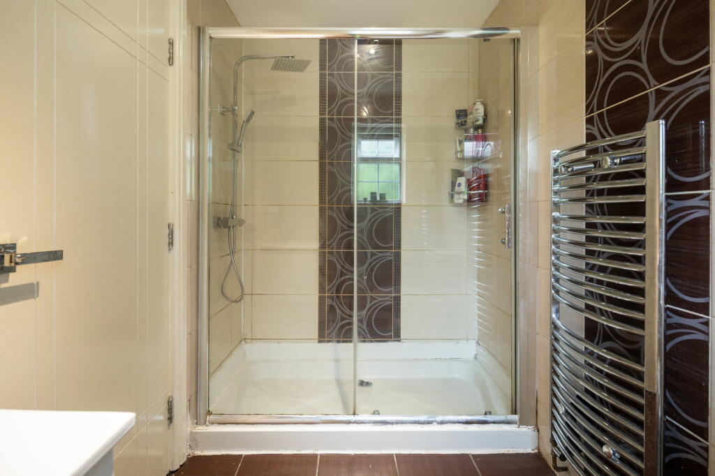 Additional property image - Grange Park Drive, Bingley, BD16 1NJ