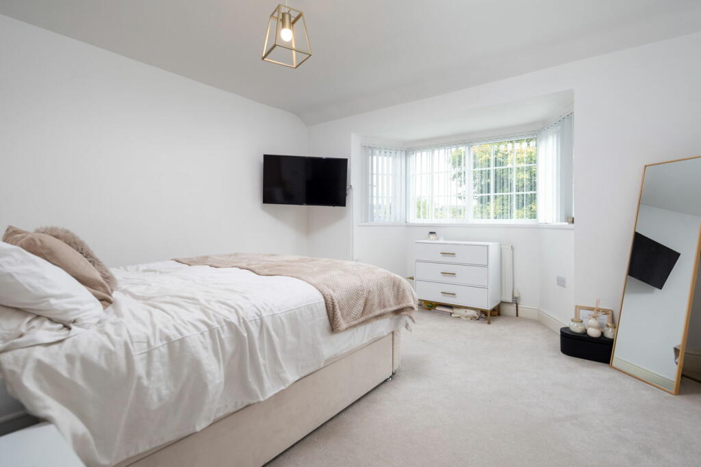 Additional property image - Grange Park Drive, Bingley, BD16 1NJ