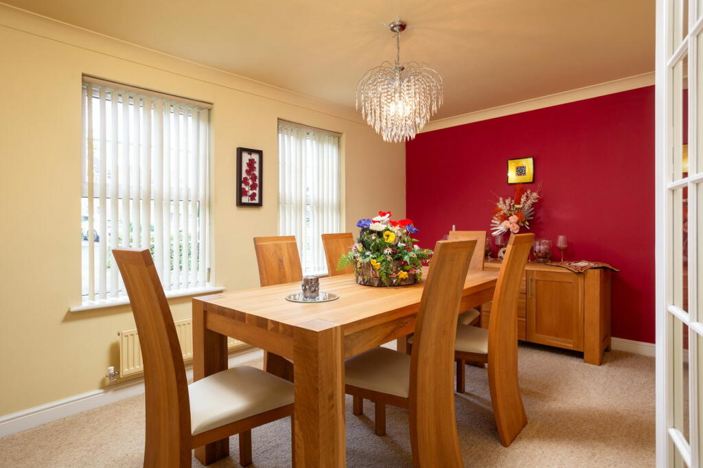 Additional property image - Overland Crescent, Bradford, BD10 9TG