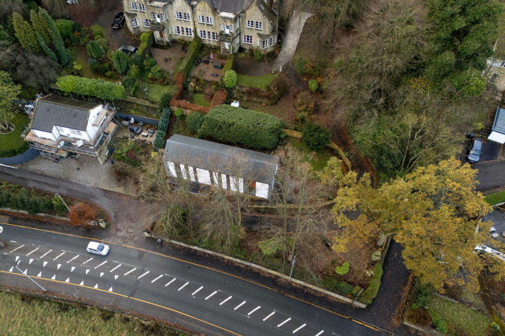 Additional property image - Skipton Road, Keighley, Bradford, BD20 6HJ