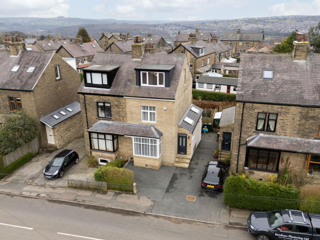 Additional property image - West Lane, Baildon, Shipley, BD17 5HD