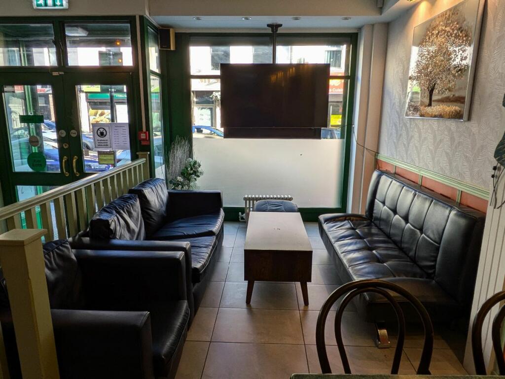 Additional property image - Clifton Street, Cardiff