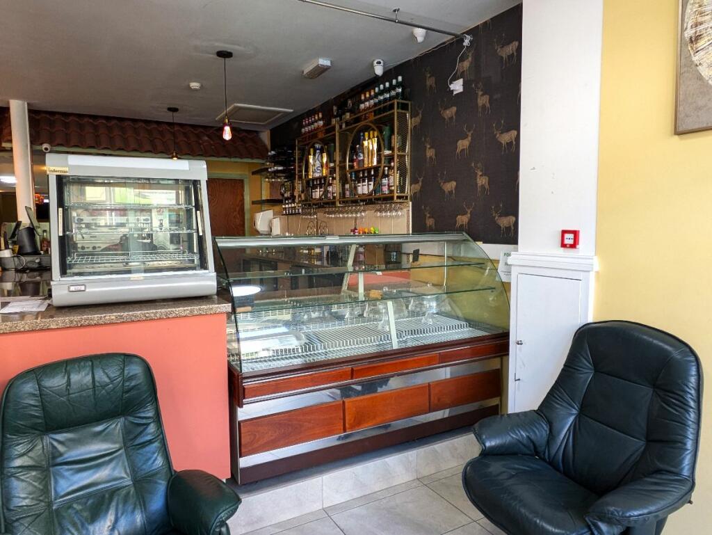 Additional property image - Clifton Street, Cardiff