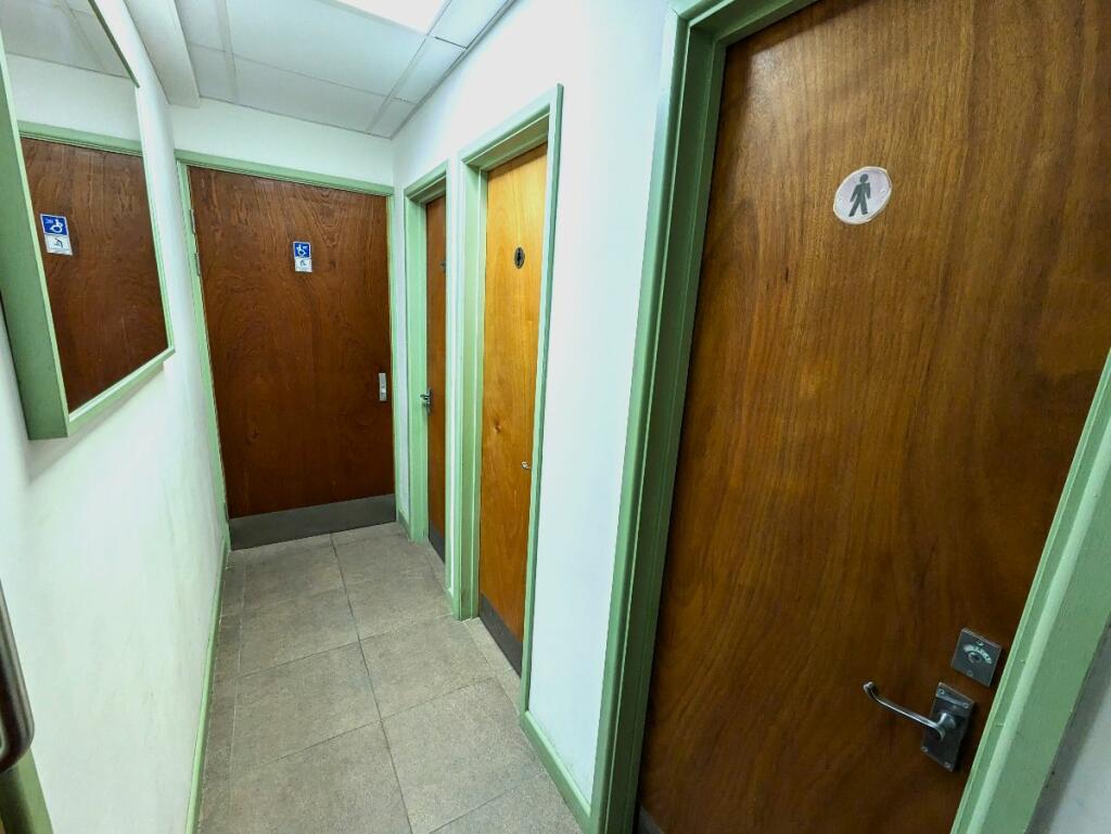 Additional property image - Clifton Street, Cardiff