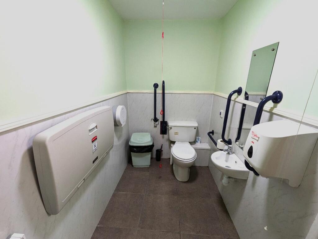 Additional property image - Clifton Street, Cardiff