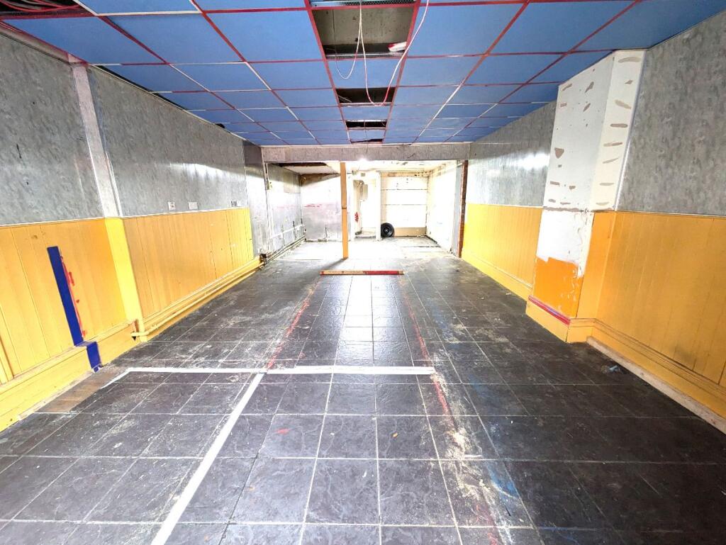 Additional property image - Clifton Street, Roath, Cardiff CF24 1LY
