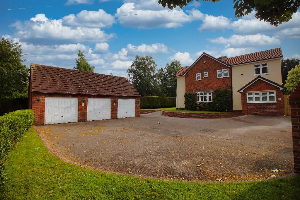 Main image of property: Sycamore Lodge, Athelstan Road, Worksop, Nottinghamshire, S80