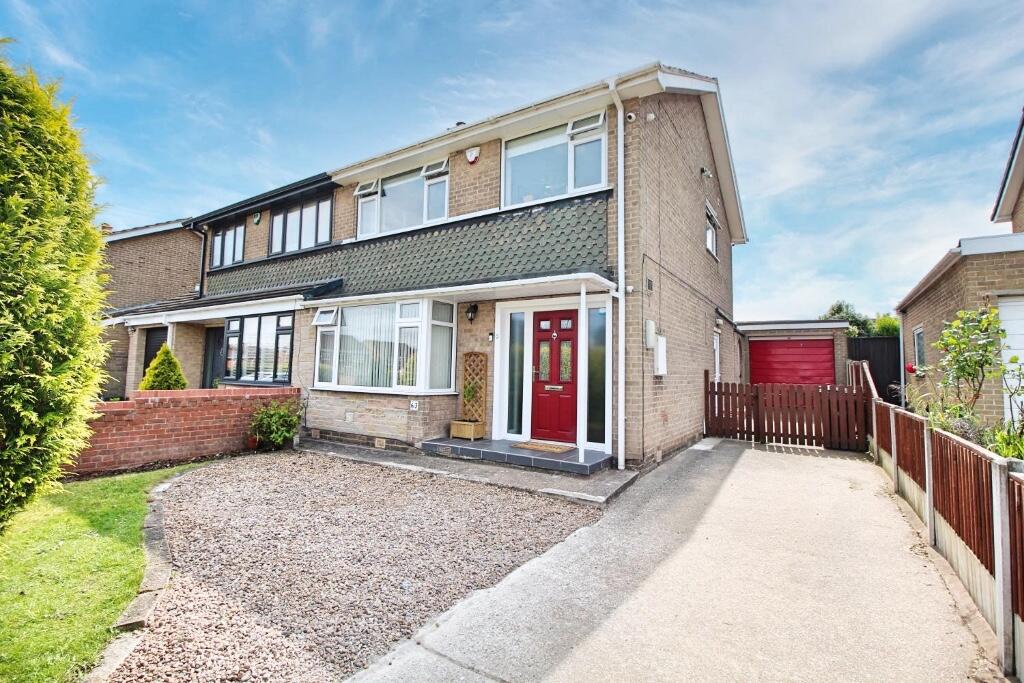 Main image of property: Worksop Road,Woodsetts, S81