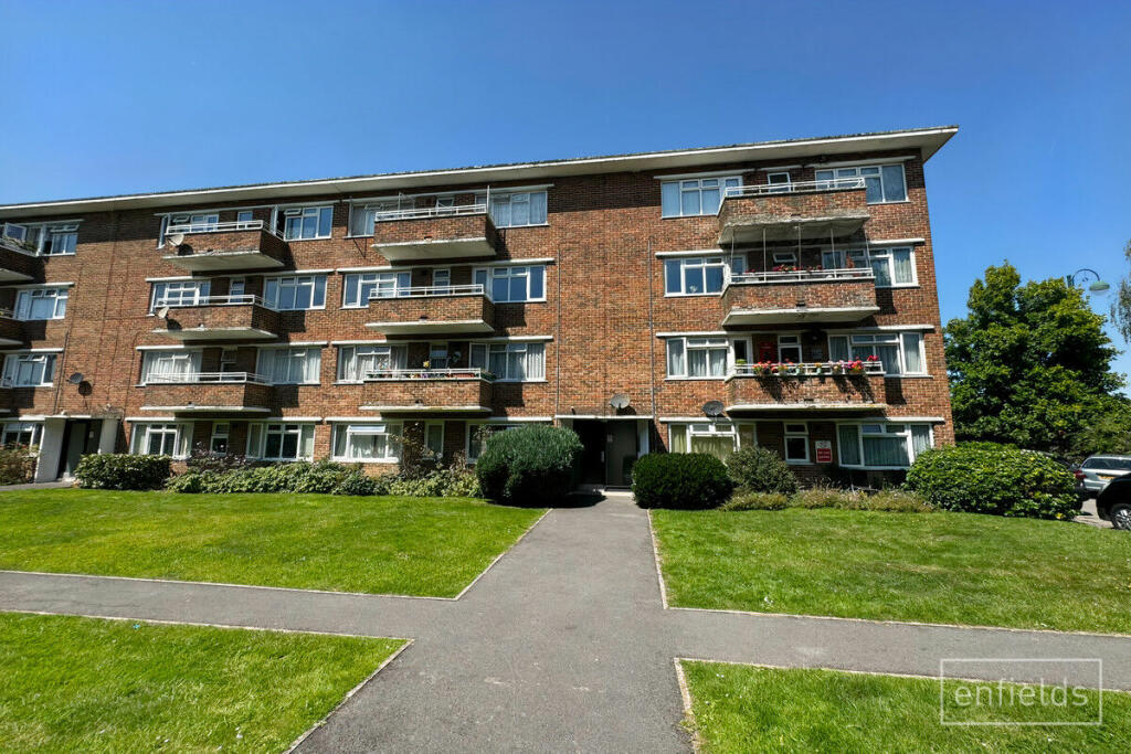 Main image of property: Shirley Road, Southampton, SO15