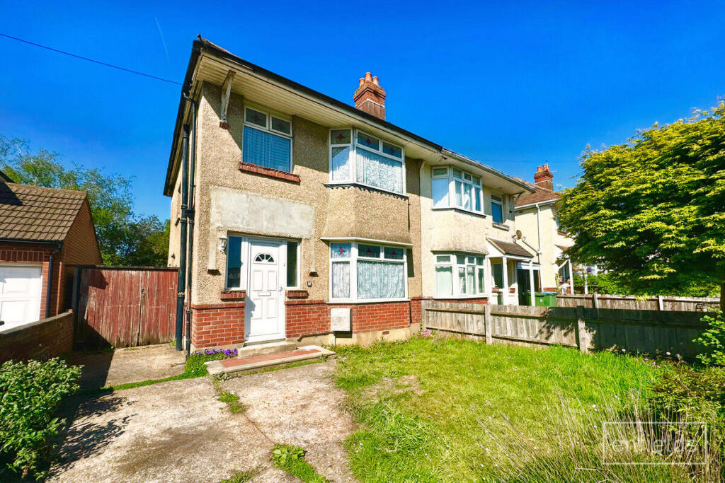 Main image of property: Westbury Road, Southampton, SO15
