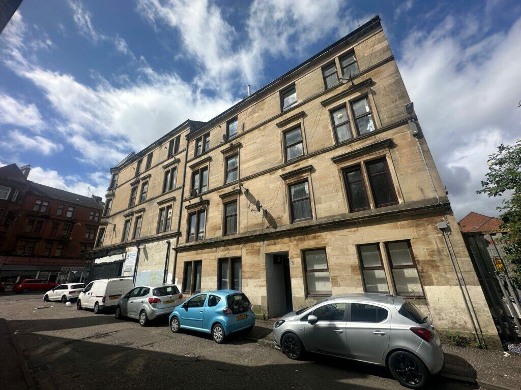 Main image of property: 17 Ravel Row, Glasgow, G31 5EW