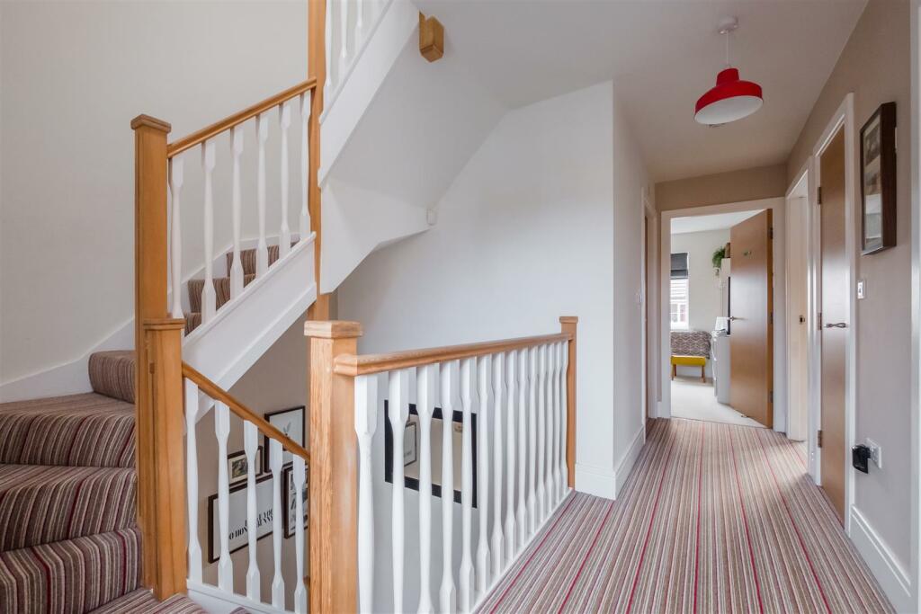 Additional property image - Weavers Way, Scholes, Cleckheaton, BD19 6AN