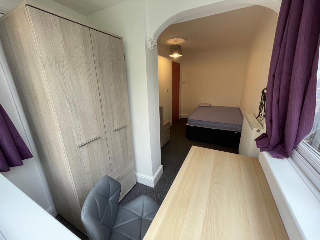 Additional property image - Headcorn Drive, Canterbury, CT2